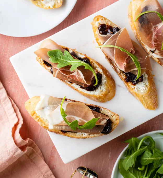 Spring Appetizers Goat Cheese, Fig & Prosciutto Crostini