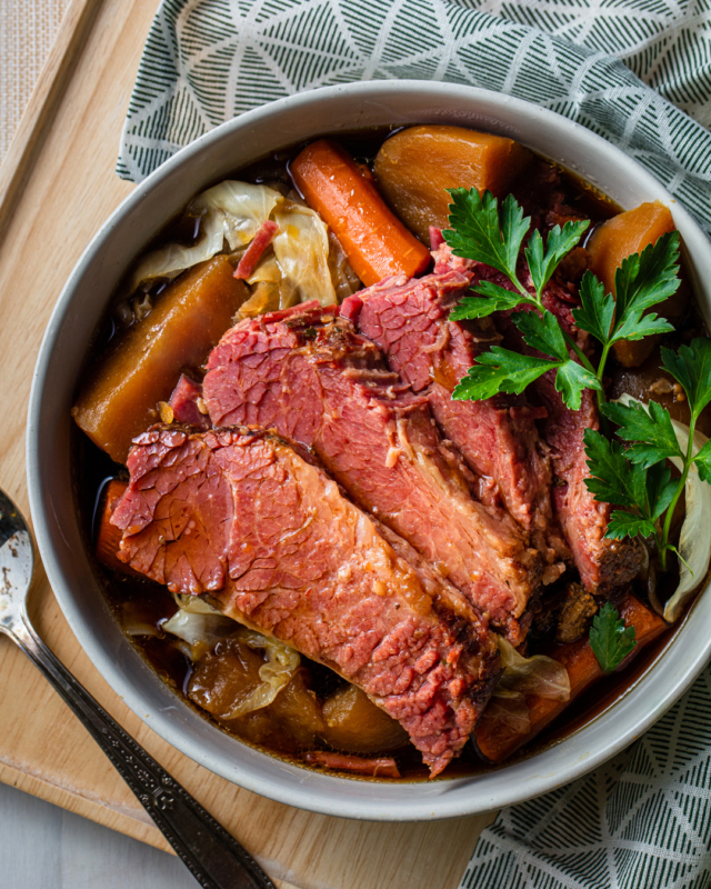 Slow Cooker Beer Corned Beef