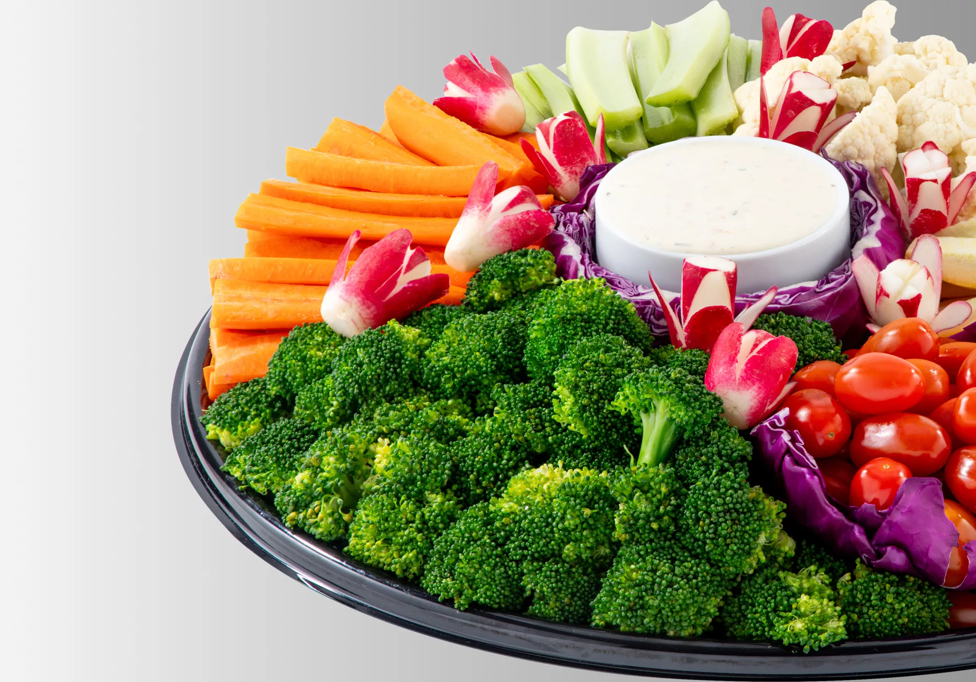 Fresh assorted vegetables served with your choice of dressing